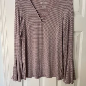 American Eagle Long sleeve shirt flare sleeve